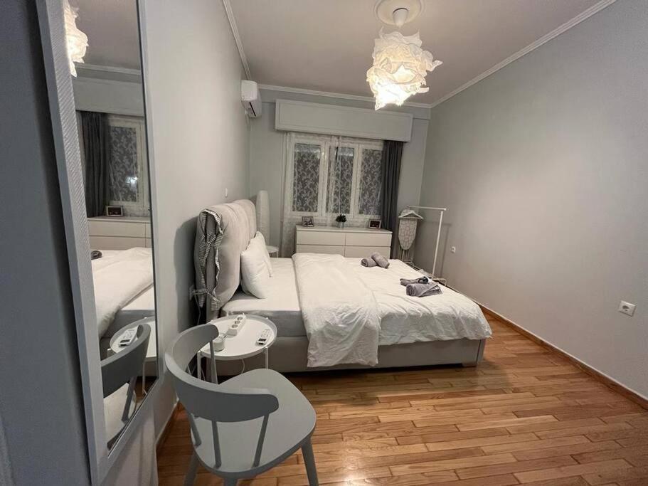 Acropolis Casa 2Bdr/2Bthr W/Hot Tub-3Mins To Plaka Apartment Athens Exterior photo