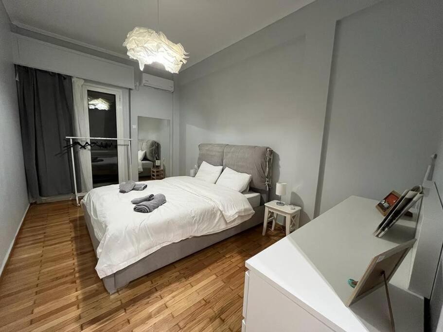 Acropolis Casa 2Bdr/2Bthr W/Hot Tub-3Mins To Plaka Apartment Athens Exterior photo