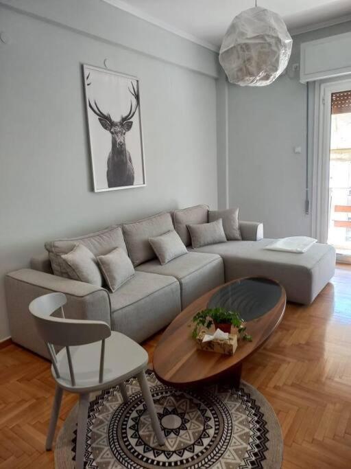 Acropolis Casa 2Bdr/2Bthr W/Hot Tub-3Mins To Plaka Apartment Athens Exterior photo